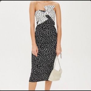Topshop - Monochrome Bow Twist Polka Dot Strapless Midi Dress